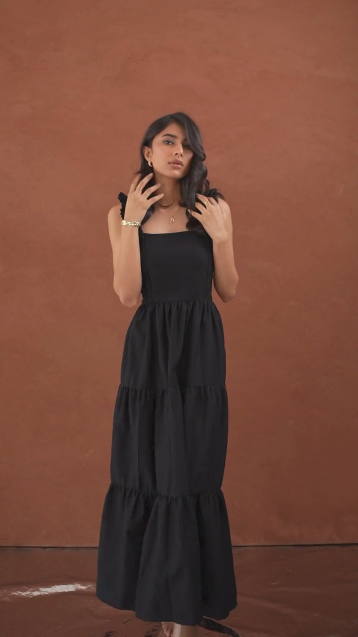 Dusk dress - Black maxi Dress